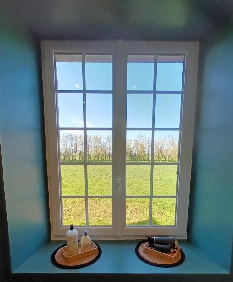 Manoir De Pierreville Audouville-la-Hubert Екстериор снимка