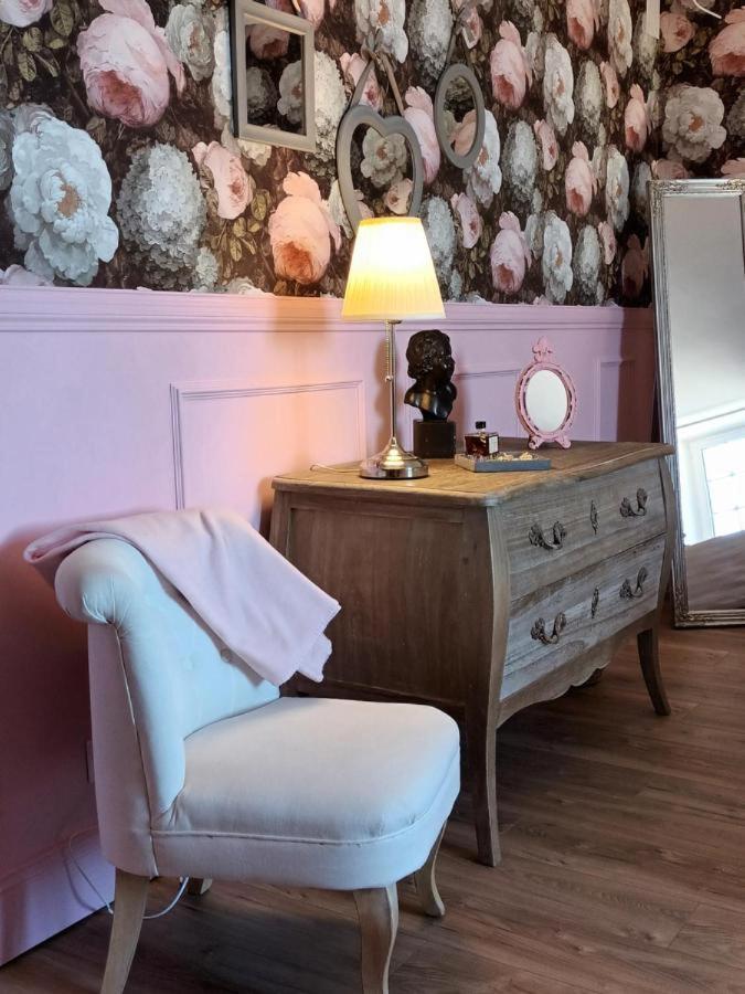 Manoir De Pierreville Audouville-la-Hubert Екстериор снимка