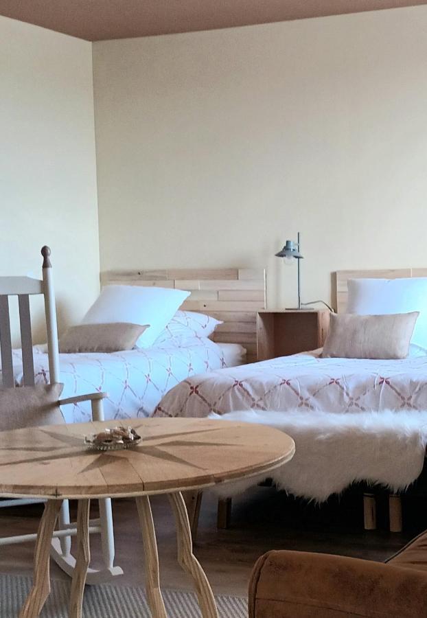 Manoir De Pierreville Audouville-la-Hubert Екстериор снимка